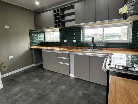 Casa en Venta en Magallanes - Barrio cerrado, USD 305.000