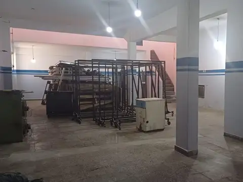 Local en Alquiler 45 años