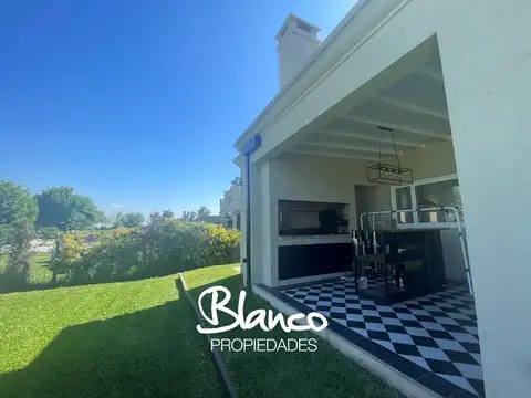 Casa en Alquiler en Haras Santa Maria, USD 1.950