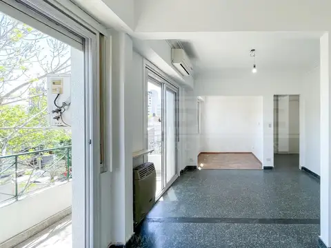 Depto Tipo Casa en Venta en Olivos Maipu/Uzal, USD 130.000