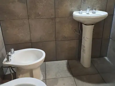 Emilio Ravignani al 2918 Barrio Centro América