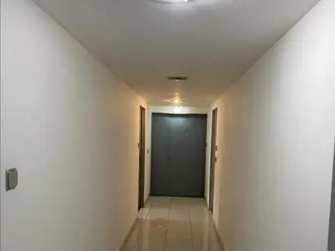 Oficina en Alquiler al Este