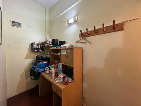 VENTA OFICINA 46M2 CENTRO DE CASERO -OPORTUNIDAD-