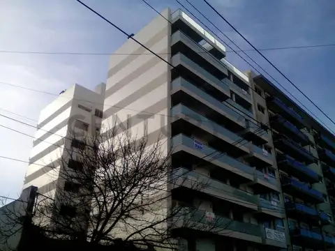 DEPARTAMENTO DOS AMBIENTES A ESTRENAR al FRENTE