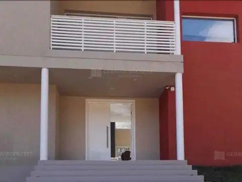 Casa en Alquiler de 4 dormitorios