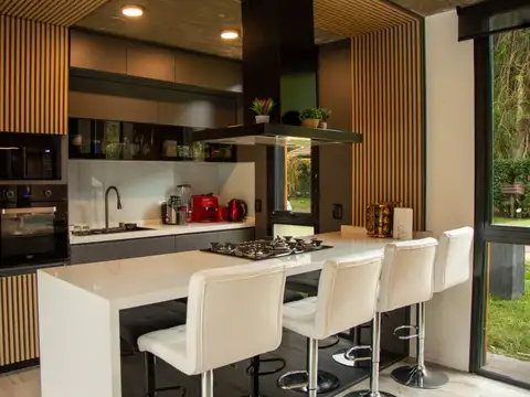 Casa en Venta al Este