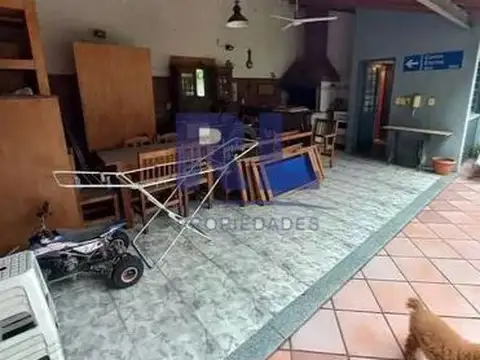 Casa en Venta en Villa Luro, USD 450.000
