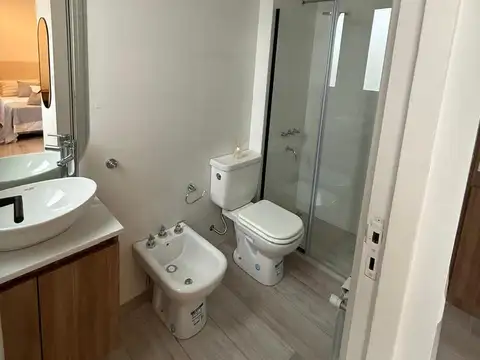 Departamento 3 amb con Balcon a la Calle