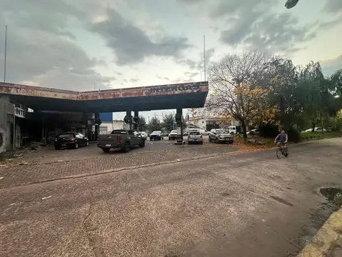 Terreno en Venta en Villa Lynch, USD 250.000