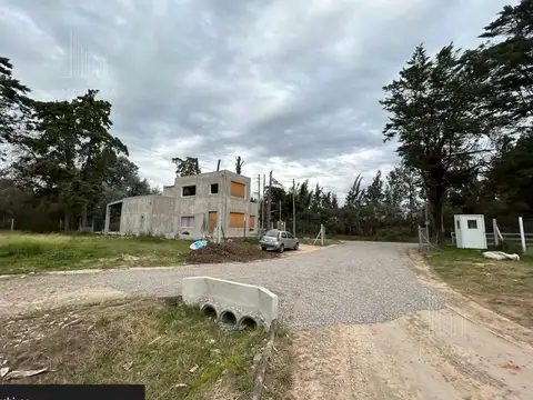 Venta Terreno en Matheu