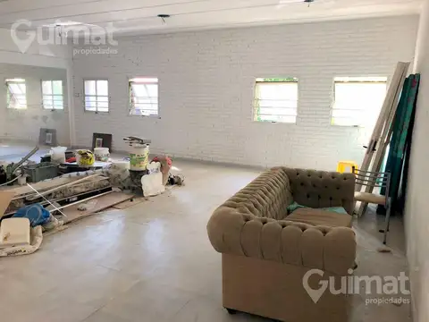 Alvarez Jonte al 2000