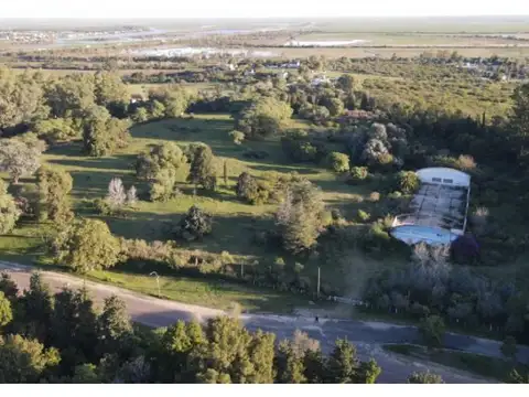 Av de los Benedictinos y Minuanes