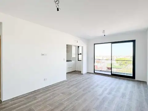 VTA A ESTRENAR 2 AMB BALCON EXC CALIDAD PQUE CHAC.