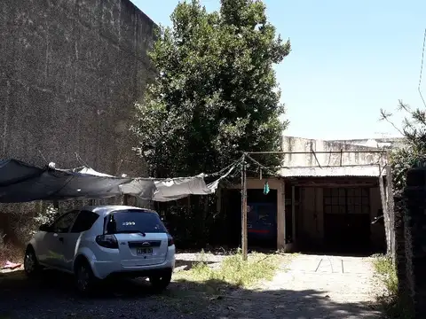 España (Calle Nro. 32) 3500