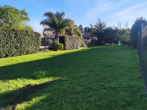 Lote en Los Pinos
