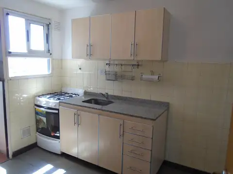 Departamento en Alquiler en Florida Mitre/Este, $ 1.100.000