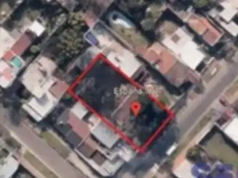Terreno en Venta 34  mts Fondo