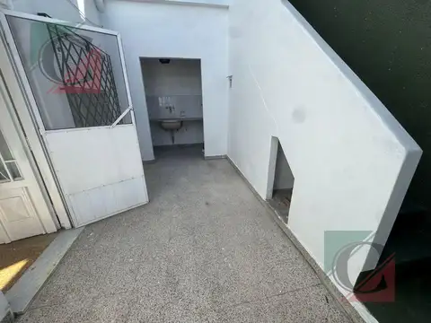 Depto Tipo Casa 3 ambientes con 1 baño