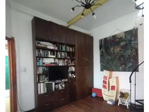 RETASADO! Parque Avellaneda, Laguna 749, 4 amb, 100m2, USD 119.000. NO APTO CREDITO