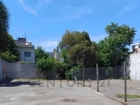 Lote en venta en Martínez apto emprendimiento