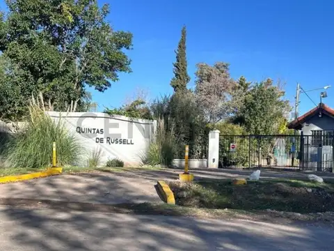 LOTE EN QUINTAS DE RUSSEL
