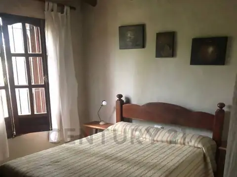 Venta de cabaña con pileta en amplio lote en San Rafael