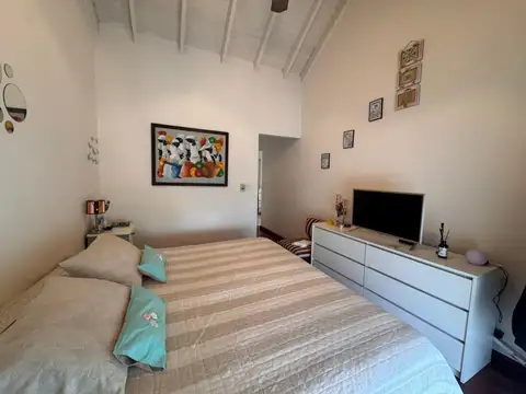 Depto Tipo Casa en Venta de 4 ambientes