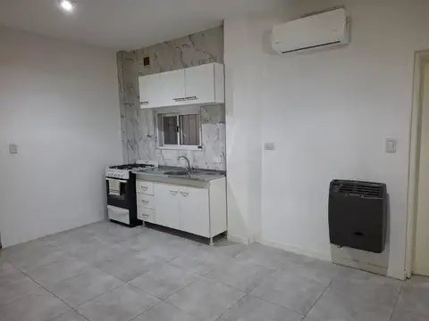 Depto Tipo Casa 3 ambientes con 1 baño