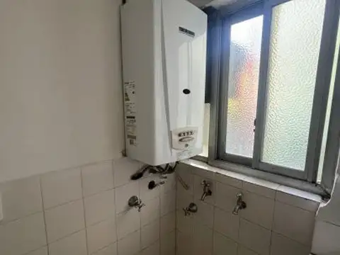 Departamento 3 ambientes con Balcon y Lavadero