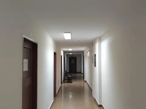 Oficina en Alquiler en Centro, $ 120.000