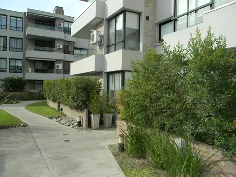 Departamento en Alquiler de 3 dormitorios