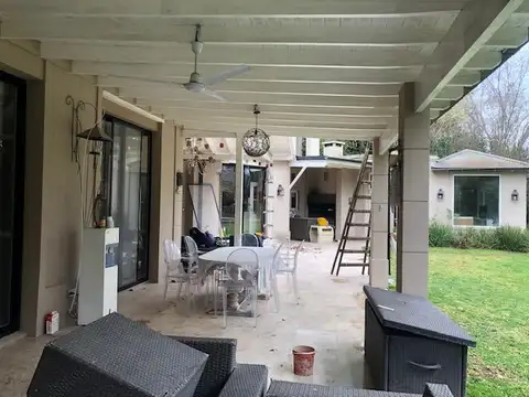 Casa en Venta de 5 dormitorios