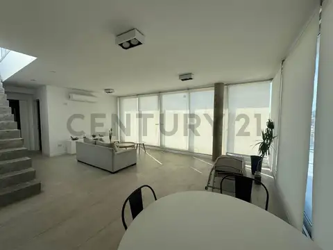 Departamento en Venta con 2 cocheras