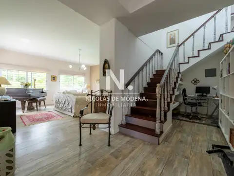 Amplia casa en alquiler en zona Cantegril