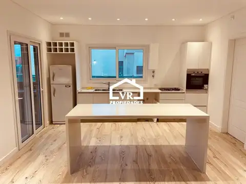 San Pablo, Pilar . 100