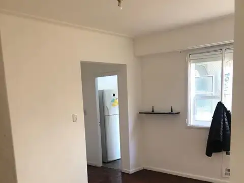 Departamento en Alquiler en Colegiales, $ 800.000