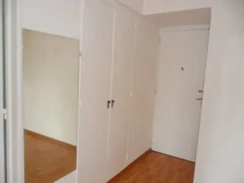 Departamento en Venta en Acassuso Vias  /  Santa Fe, USD 75.000