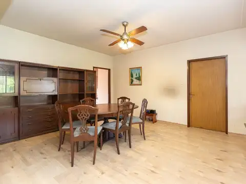 VENTA CASA 4 AMB COCH JARDIN LOCAL VILLA LIBERTAD