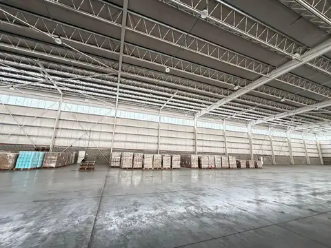 Galpon en Alquiler en Ezeiza, USD 36.000