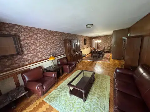 Departamento en Venta de 6 ambientes