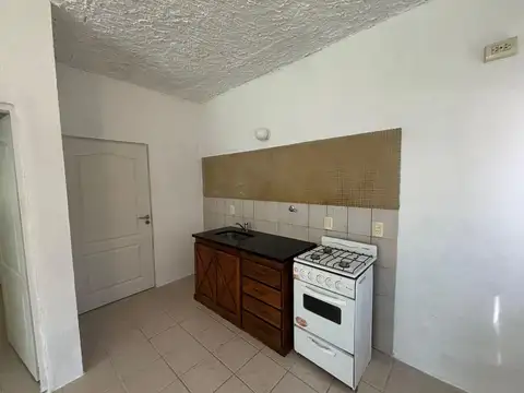 Casa tres ambientes en venta en El Cazador - Barrio abierto en Escobar
