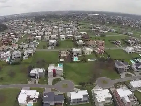 Terreno en Venta en Fincas de Iraola II, USD 215.000