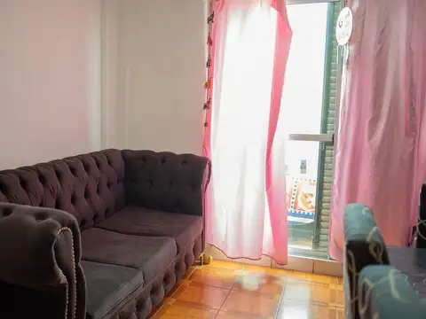 DUPLEX DE 2 DORMITORIOS CON COCHERA EN VENTA