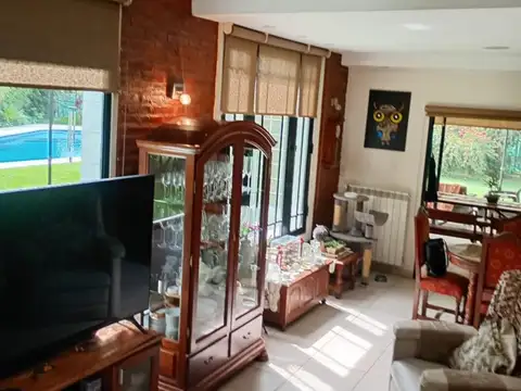 CASA EN VENTA EN COUNTRY CAMPOS DE ALVAREZ