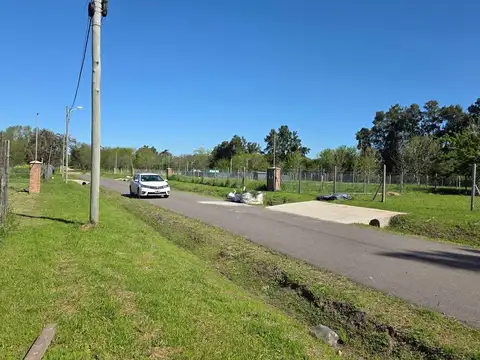 Terreno en Venta en La Lonja, USD 40.000