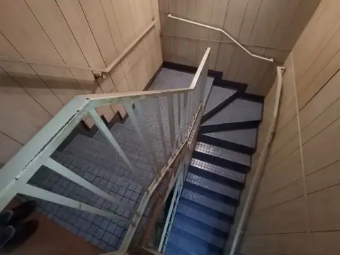 VENTA CASA CON GARAJE Y PATIO - LA PAZ 3300 (Retasada)