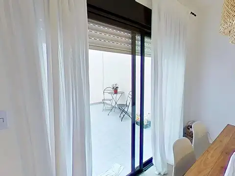 Depto Tipo Casa 2 ambientes con 1 baño