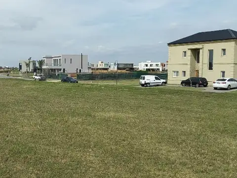 Terreno en Venta de 923,0 m2