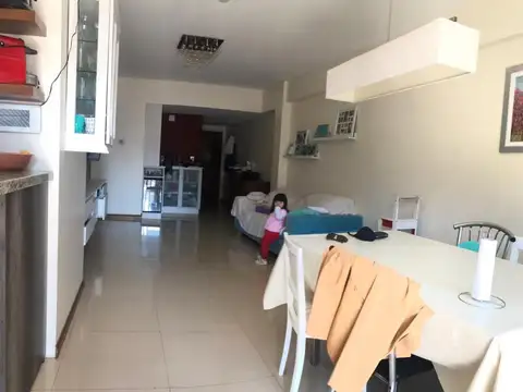 Departamento 4 ambientes con 3 baños