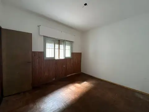 2 casas de pasillo en venta Echesortu